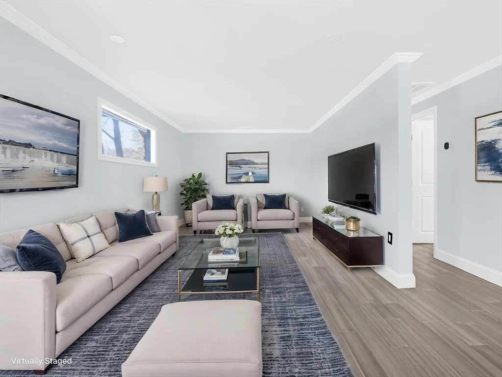 Photo of 41 Flora Rd