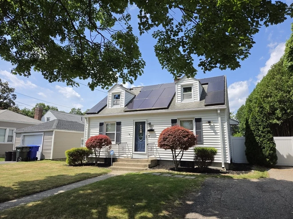Photo of 216 Plumtree Rd