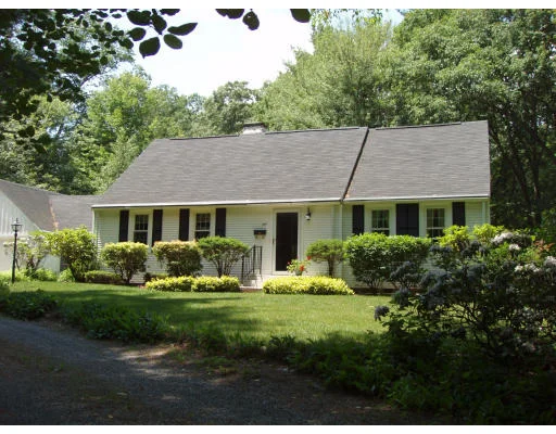Photo of 359 Potter Rd
