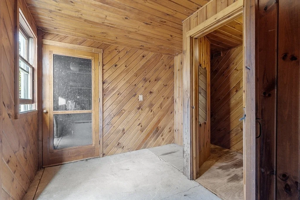 Photo of 705 Richardson Road