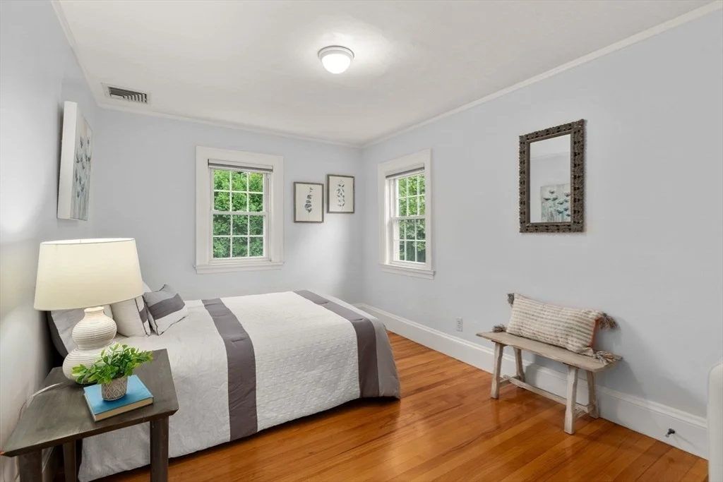Photo of 74 Van Ness Road