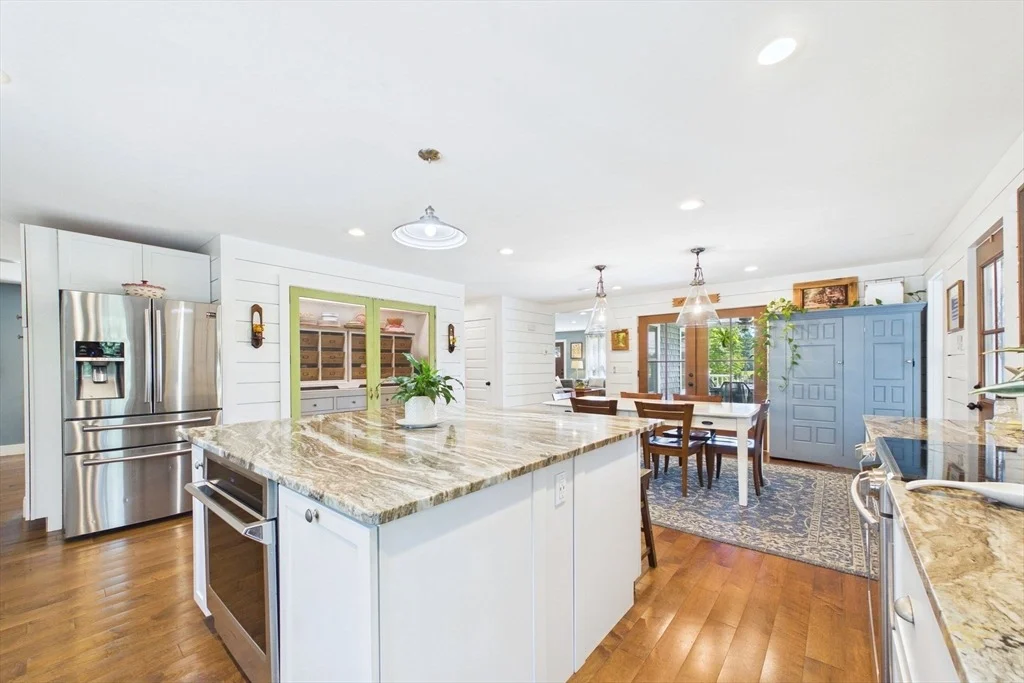 Photo of 351 County Rd