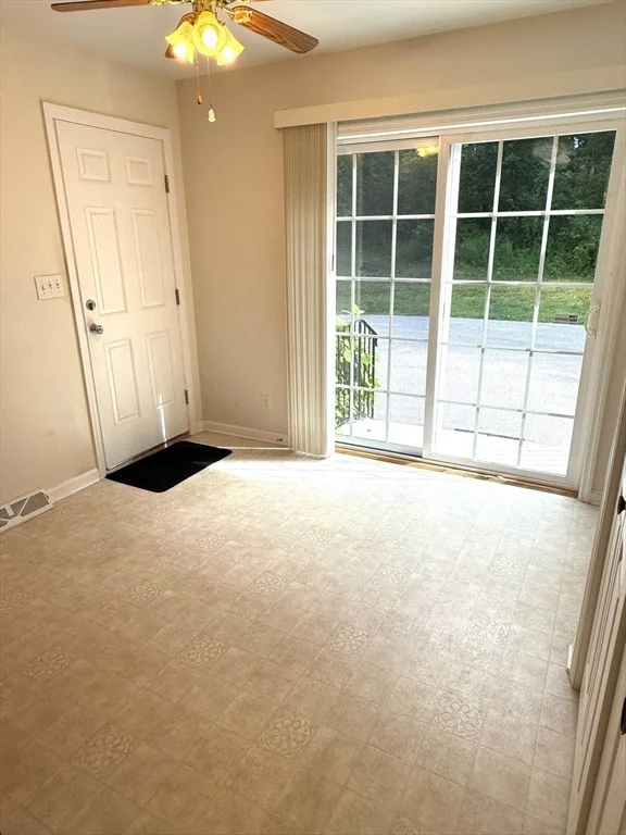 Photo of 330 Root Rd