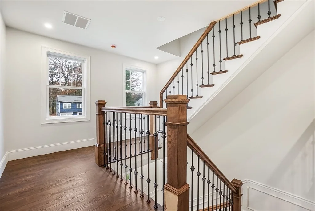 Photo of 157 Mill St