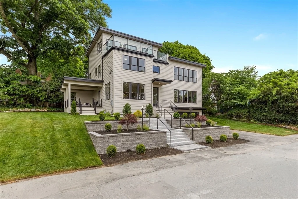 Photo of 95 Grandview Rd