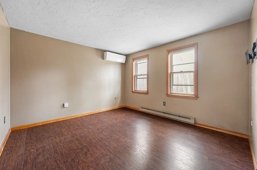 Photo of 30 Marble Rd