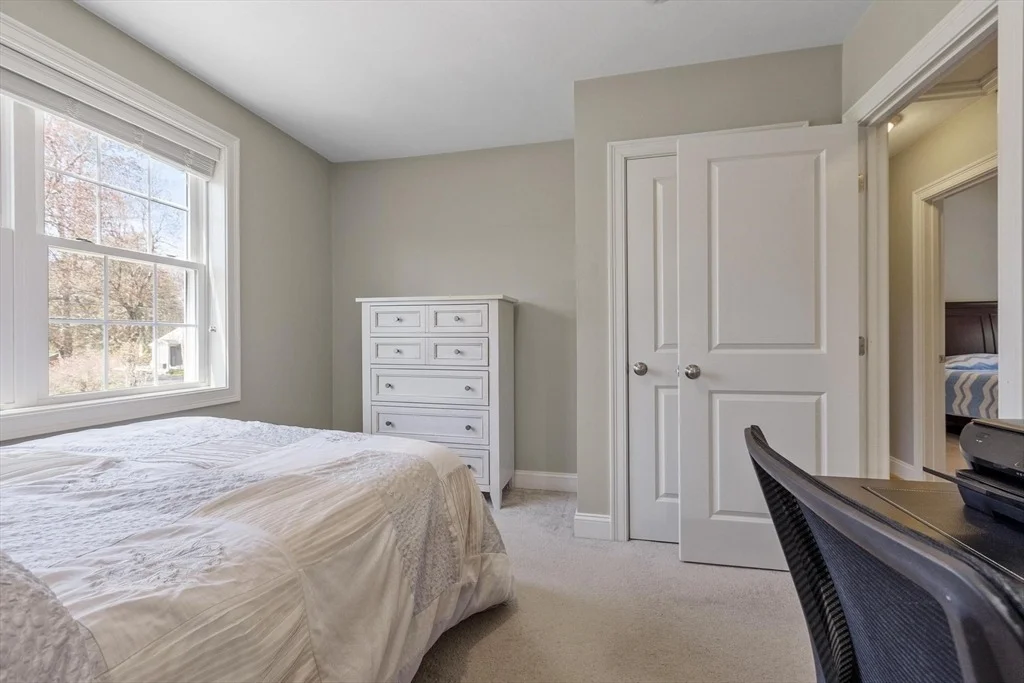 Photo of 32 Steele St