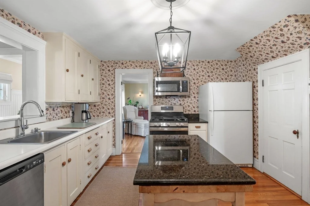 Photo of 17 Princeton Ave