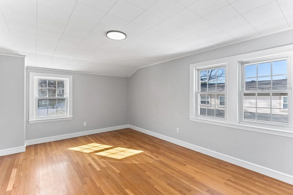 Photo of 94 Kendrick Ave
