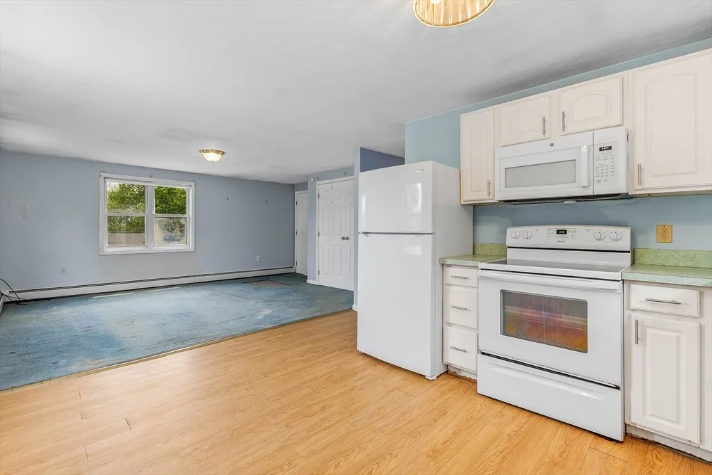 Photo of 137 Eleanor Dr