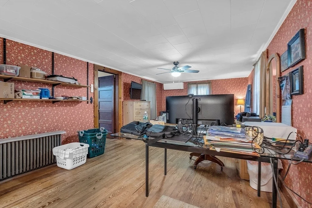 Photo of 330 N Orange Rd