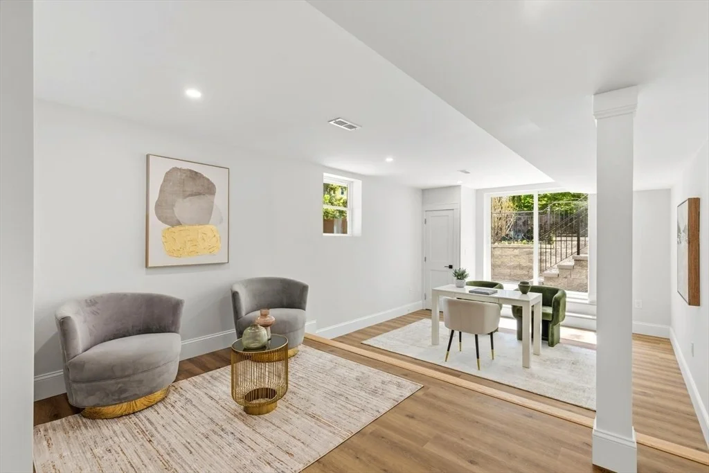 Photo of 27 Lewis Avenue