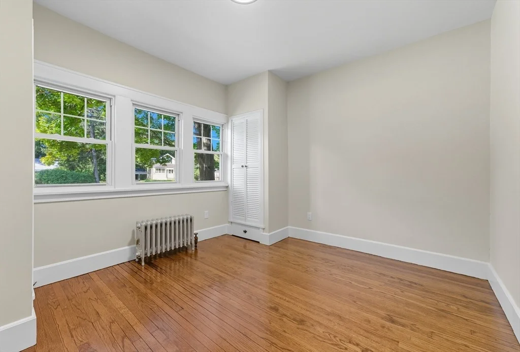 Photo of 636 Amostown Road