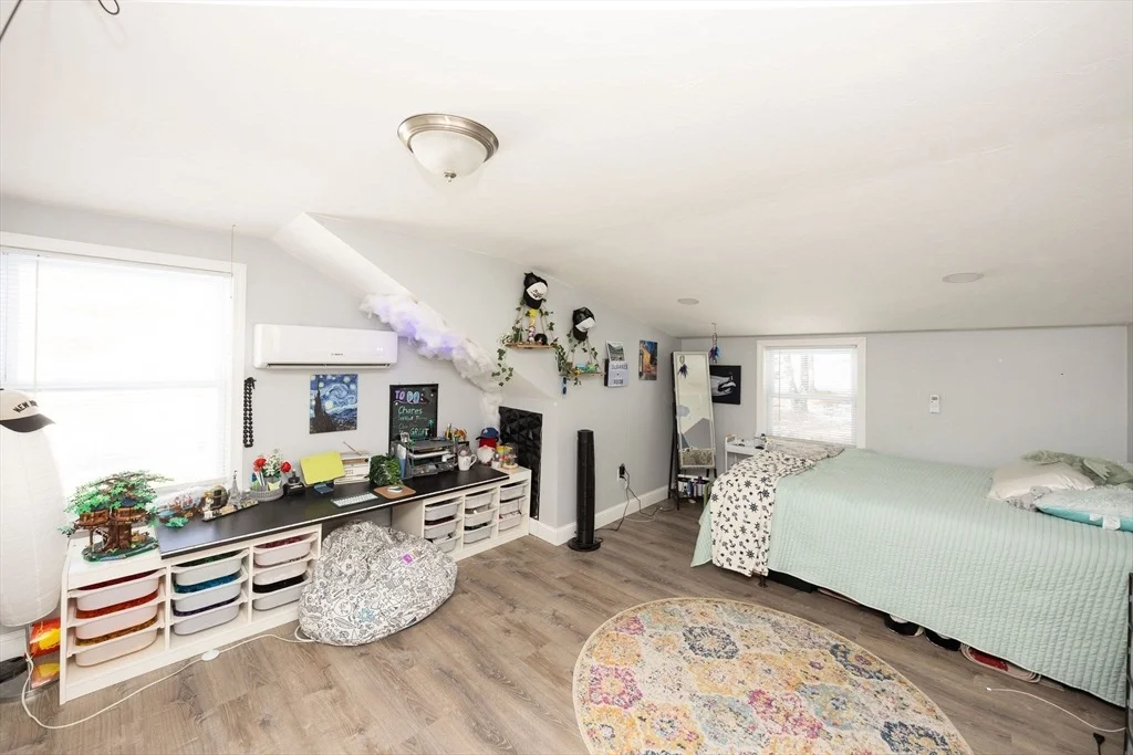 Photo of 2724 Providence Road