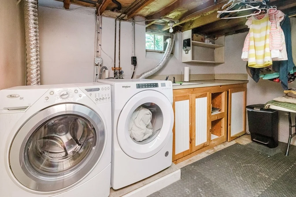 Photo of 1472 Wampanoag Trl