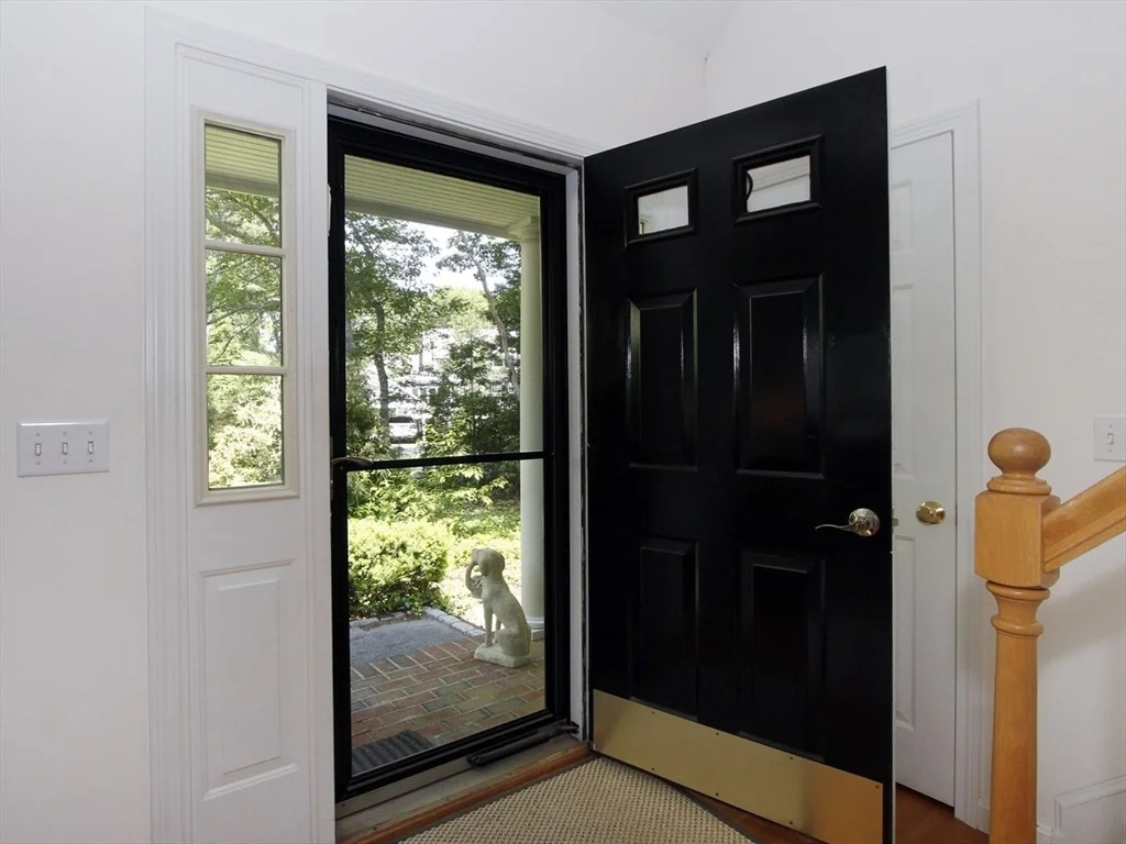 Photo of 18 Periwinkle Ln