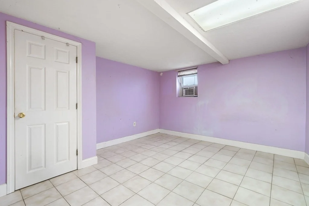 Photo of 101 Kenberma St
