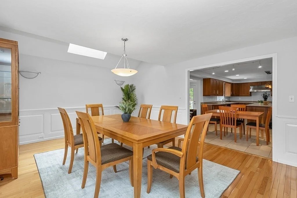 Photo of 8 Autumn Ln