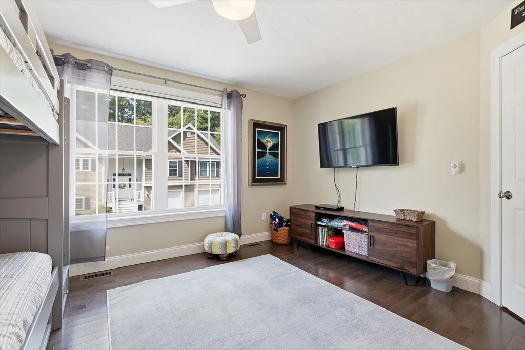 Photo of Unit 1 at 17 Cypress