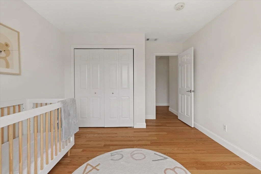 Photo of 8 Cardinal Cir