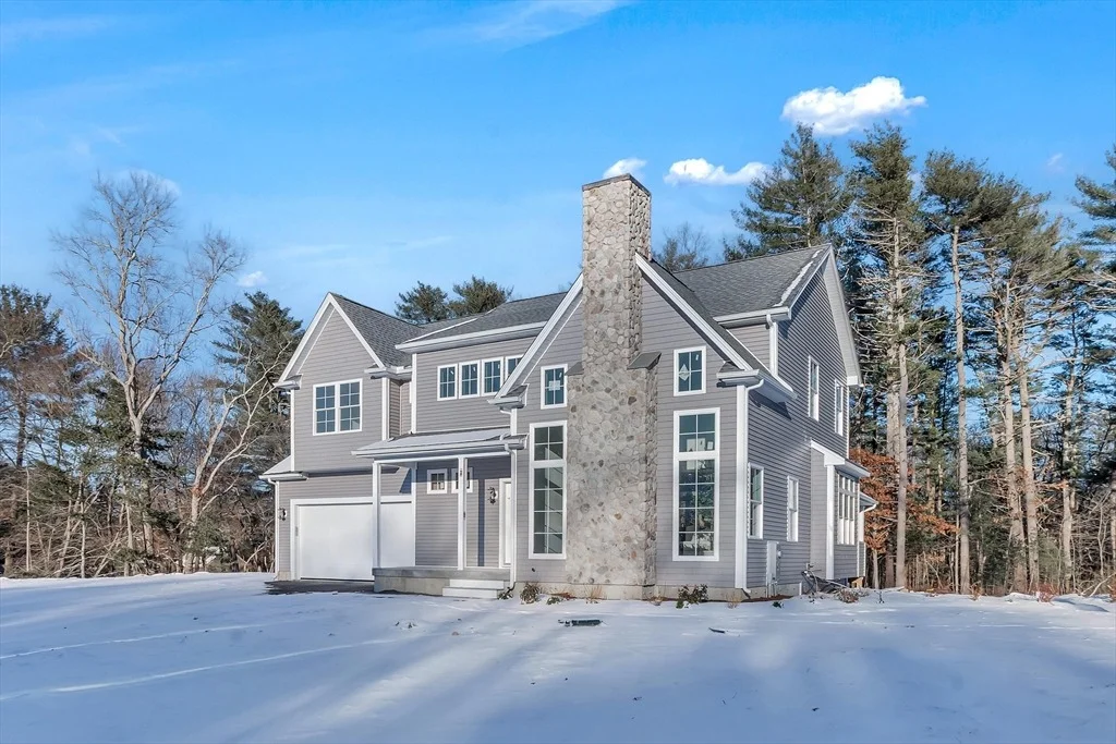 Photo of 25 Columbine Rd