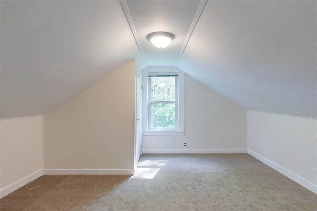 Photo of 92 Squannacook Rd