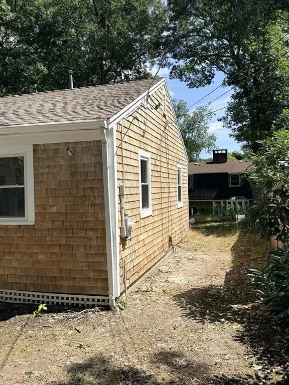 Photo of 163 Ninigret Ave