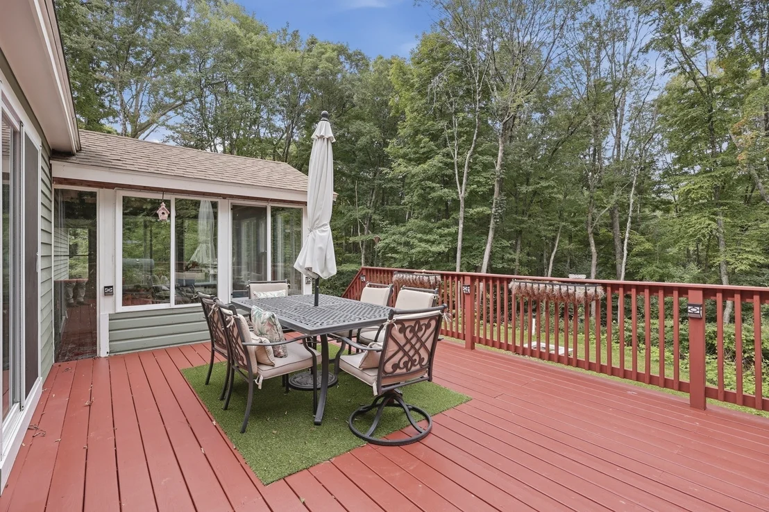 Photo of 10 Garrison Heights Drive