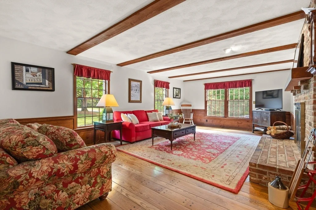 Photo of 28 Thompson Dr