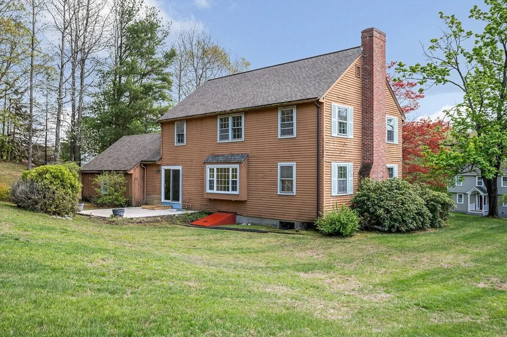 Photo of 104 Meadowview Road