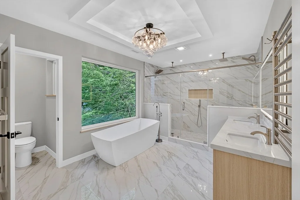 Photo of 23 Lantern Ln