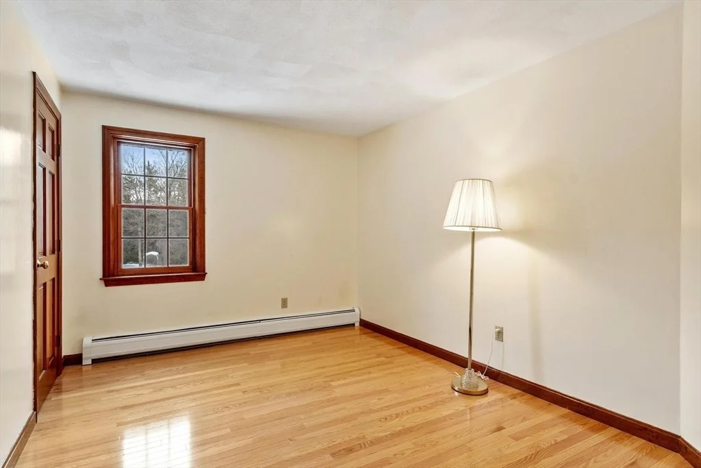 Photo of 53 Throne Hill