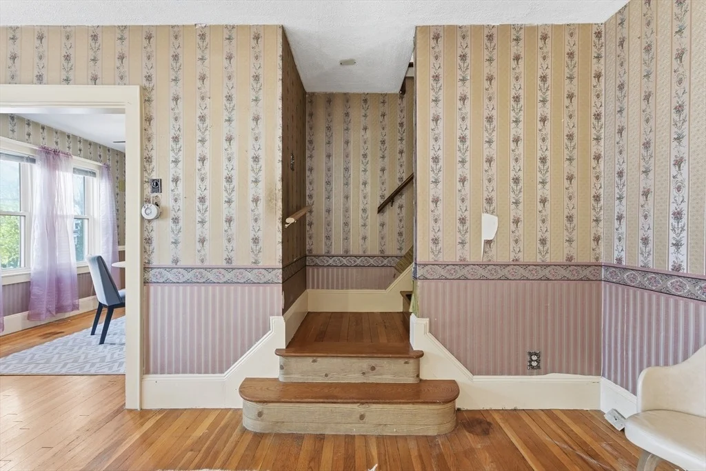 Photo of 284 Beacon St