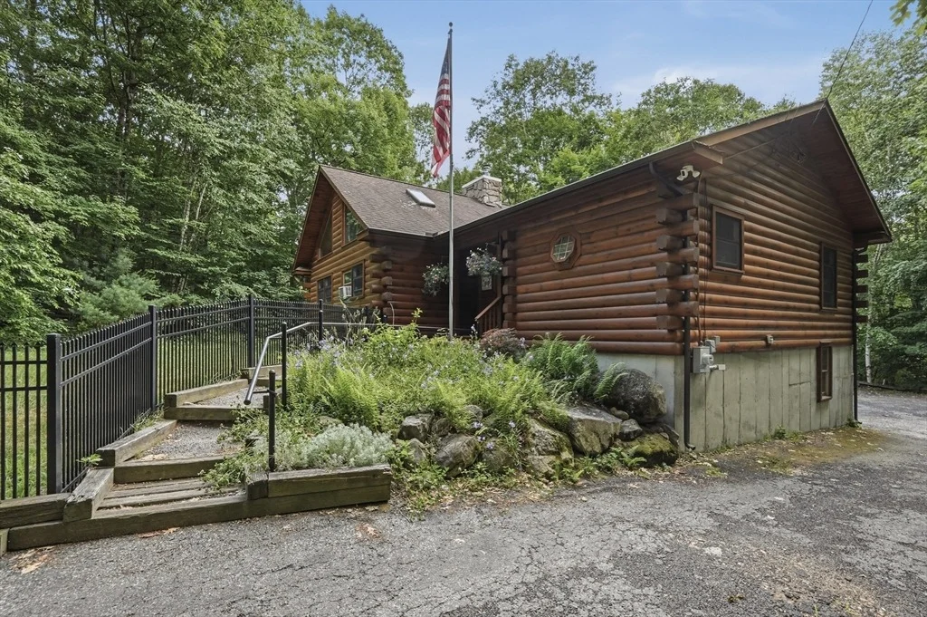 Photo of 23 Lyman Barnes Road