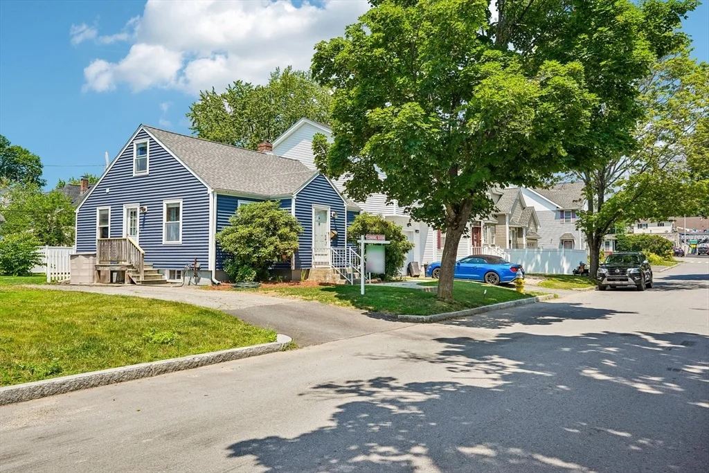 Photo of 10 Standish