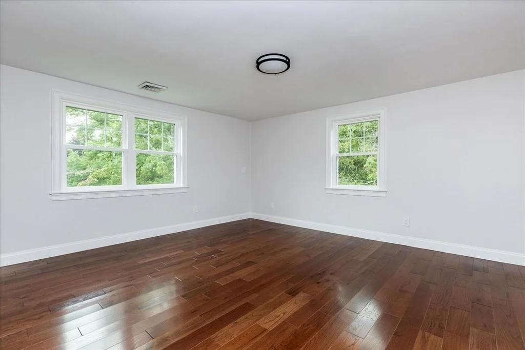 Photo of 113 River St