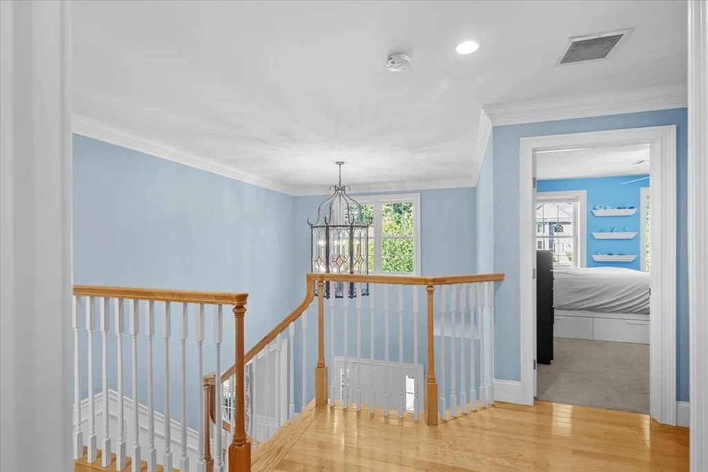 Photo of 71 Silver Fox Rd