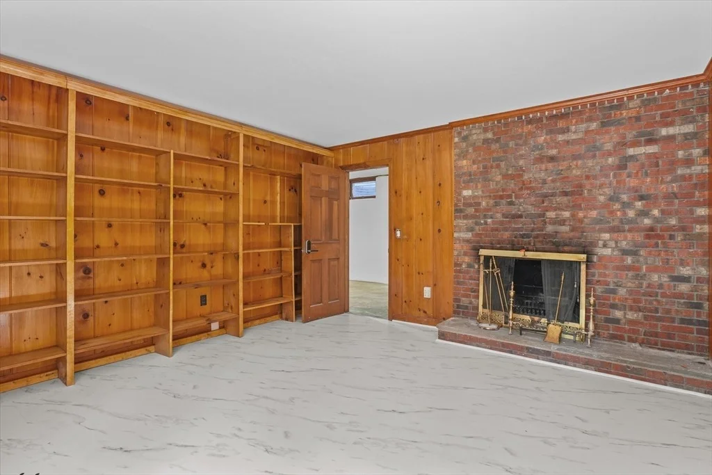Photo of 162 Starr Ave