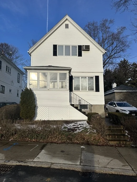 Photo of 165 Springvale Avenue