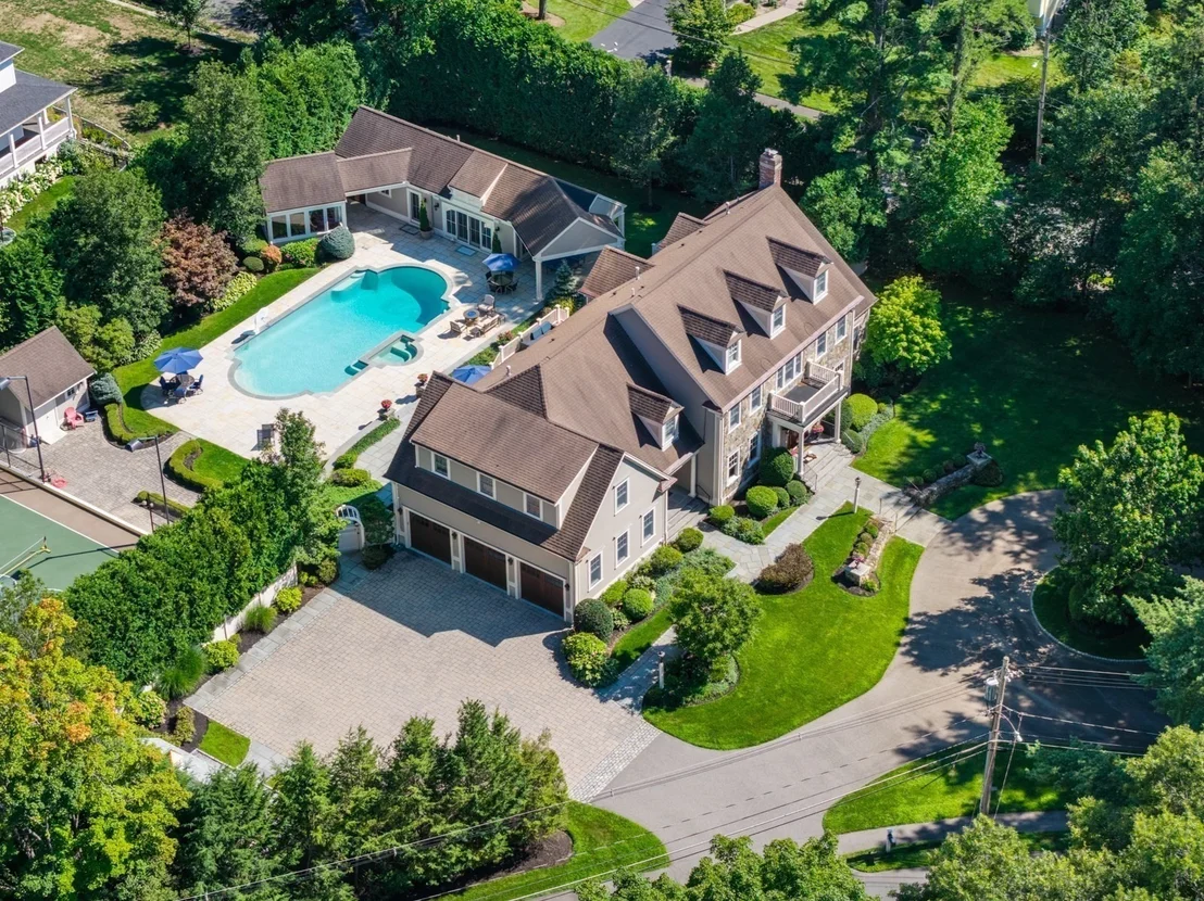 Photo of 99 Country Way