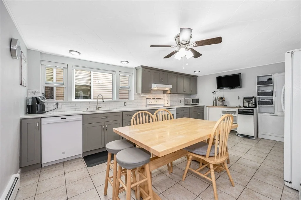 Photo of 40 Marie Ave