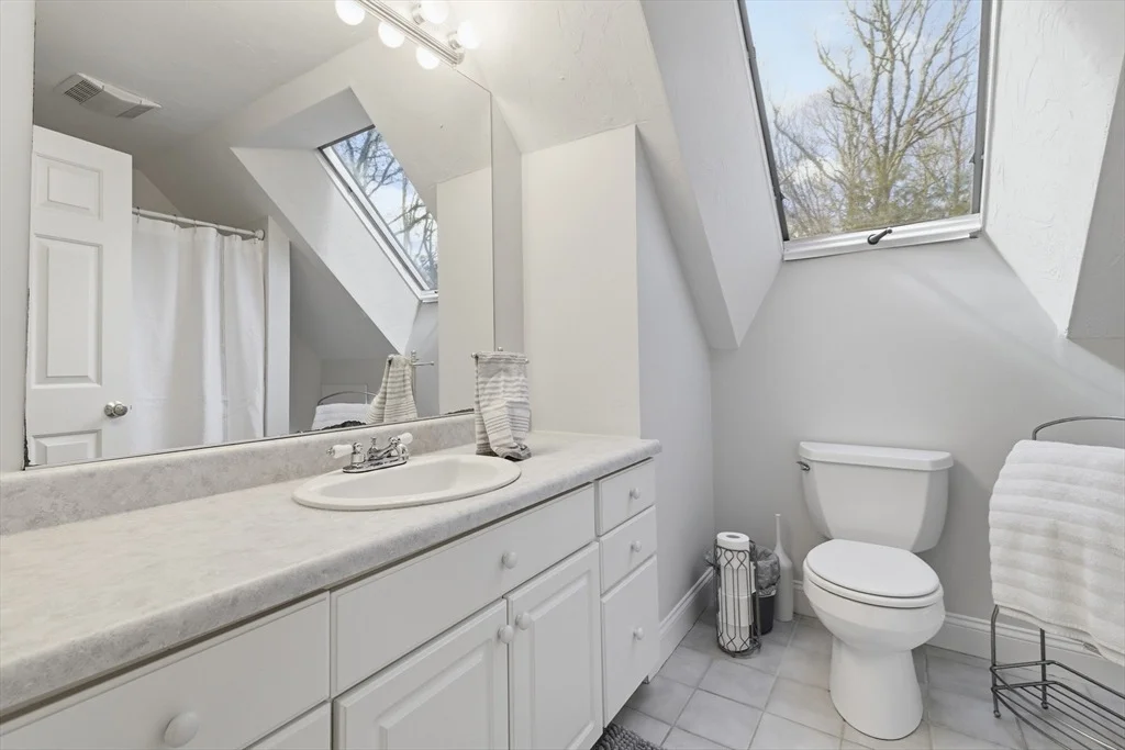 Photo of 120 Degrass Road