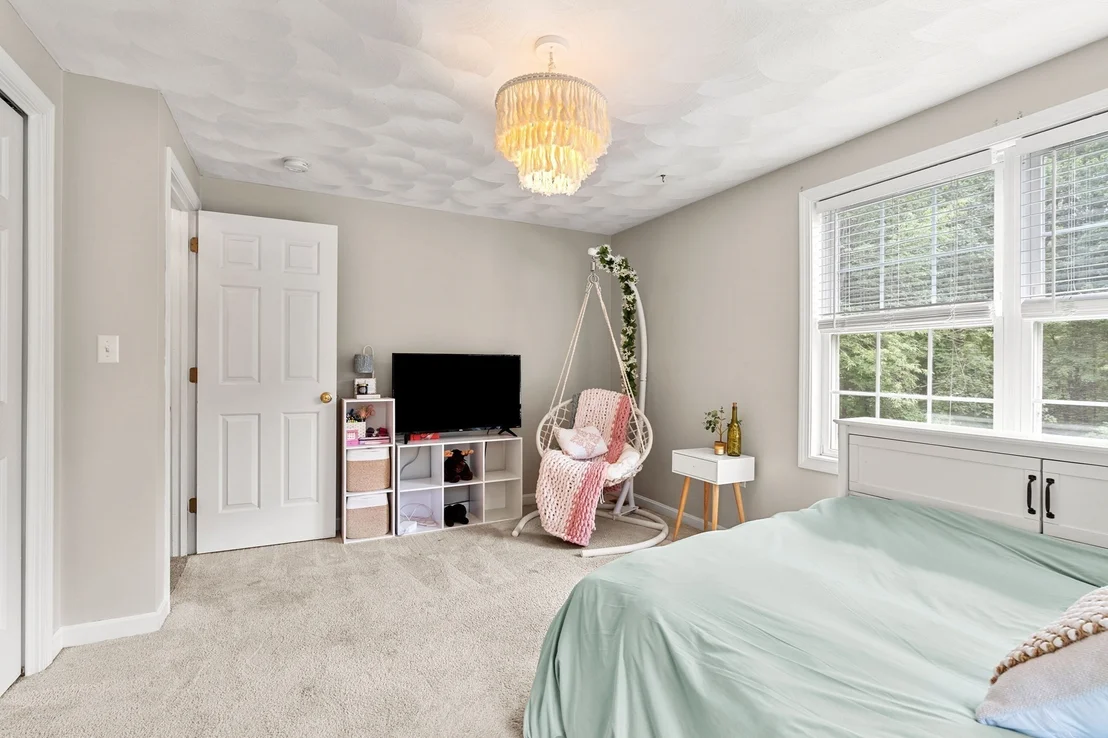 Photo of 210 Jones Hill