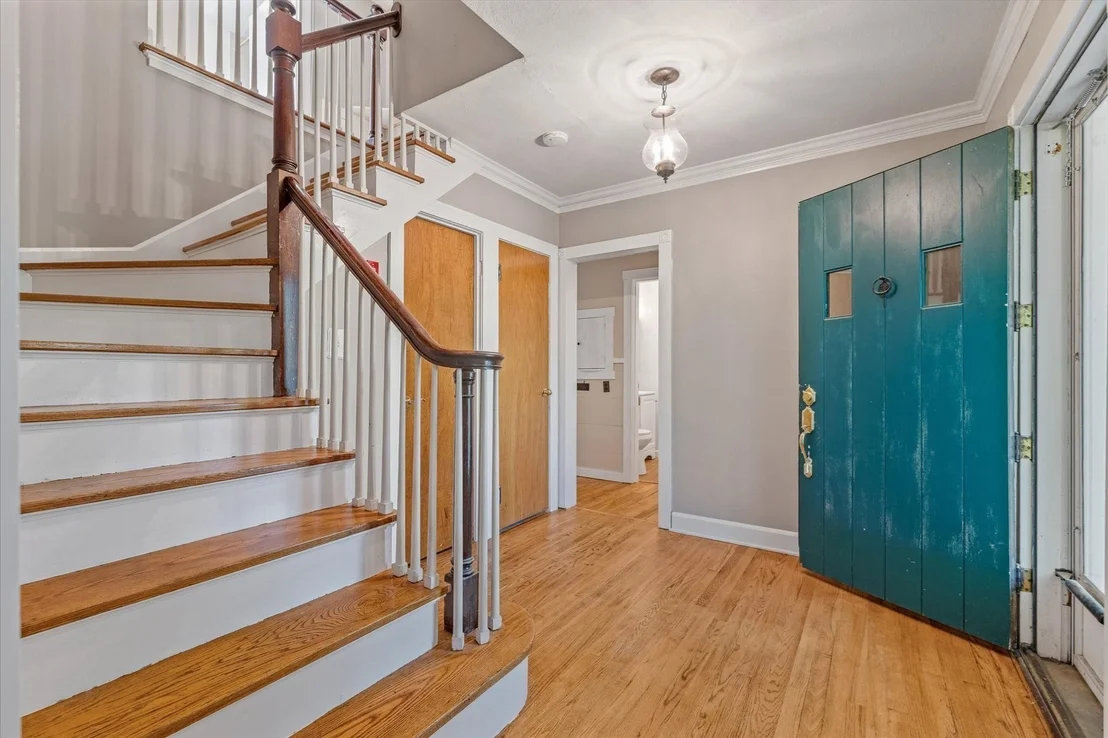 Photo of 39 Southbridge Rd