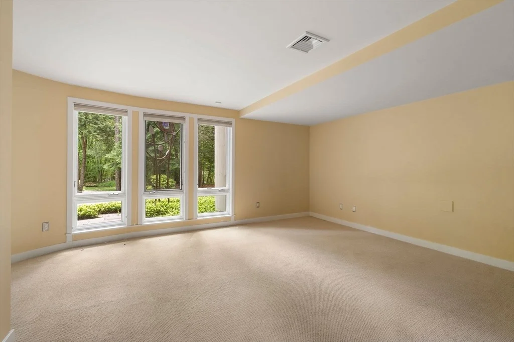 Photo of 44 Maple Street