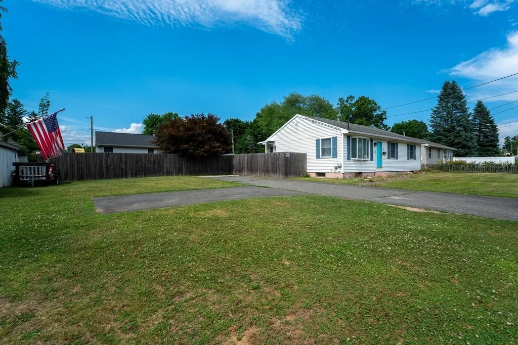 Photo of 1178 Sumner Ave