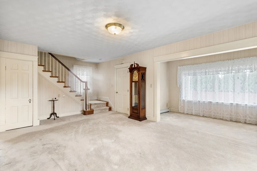 Photo of 25 Winward St