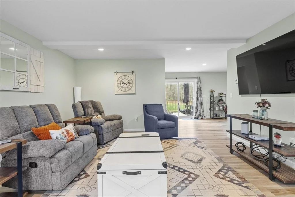 Photo of 40 Doyle Ave