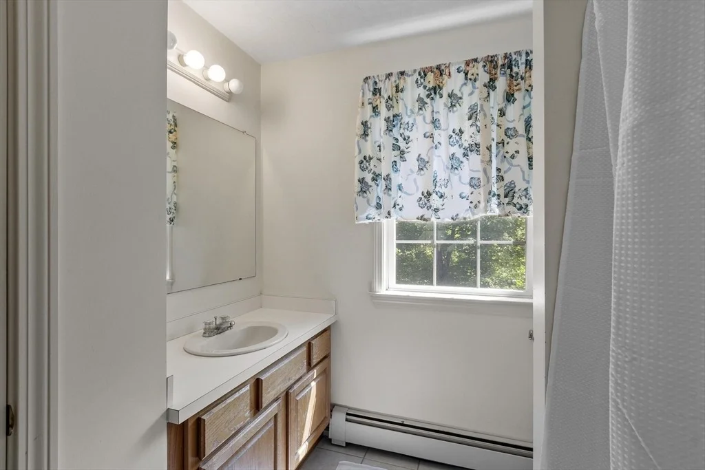 Photo of 140 Chace Hill Rd