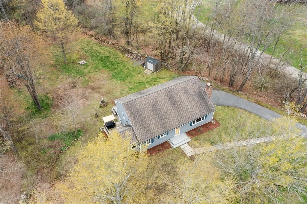 Photo of 101 Williams Road